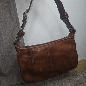 Elegant Brown Leather Shoulder Bag